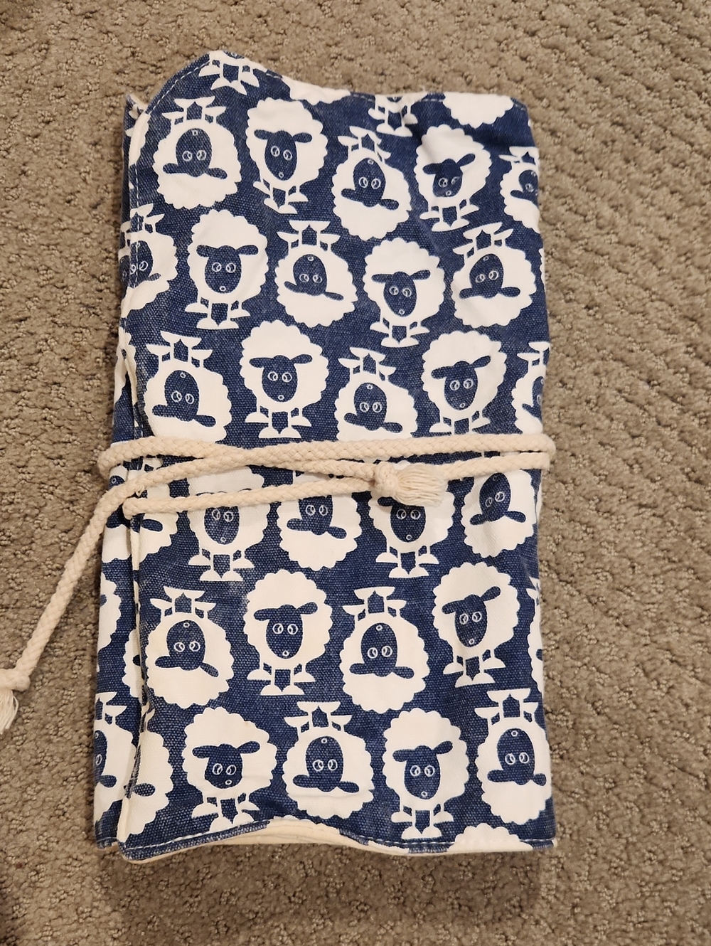 Knitting Needle Holder Blue and White Sheep Print Roll-Up Pouch